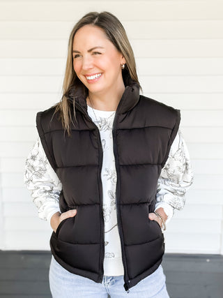 Valerie Zip Up Puffer Vest Black Close Up | Sisterhood Style Boutique