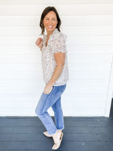 Load image into Gallery viewer, Esme Spring Floral Top | Sisterhood Style Boutique