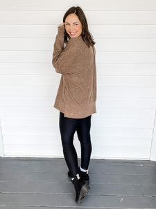 Reese Soft Relaxed Pocket Sweater | Sisterhood Style Boutique